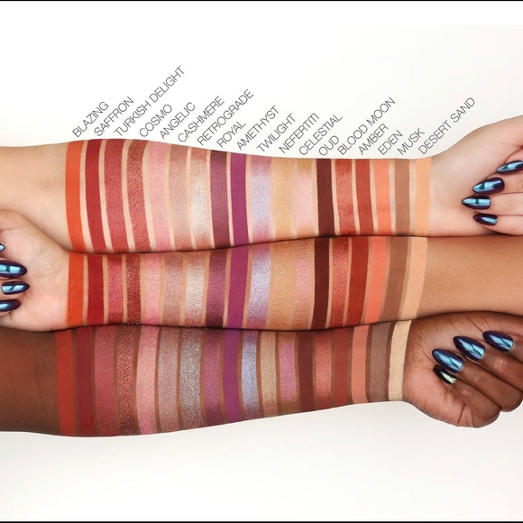 Huda Beauty Desert Dusk Eyeshadow Palette - Picture 5 of 6